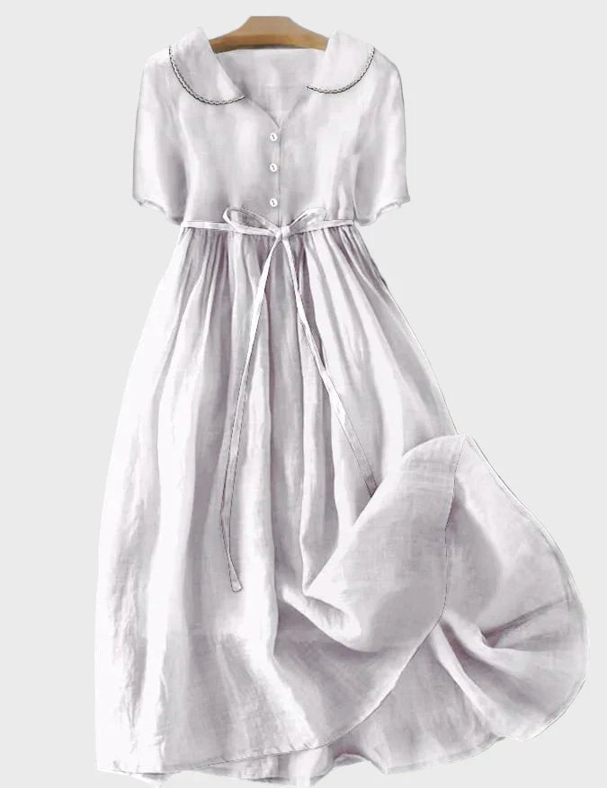 Tradiční Zapínací Šaty