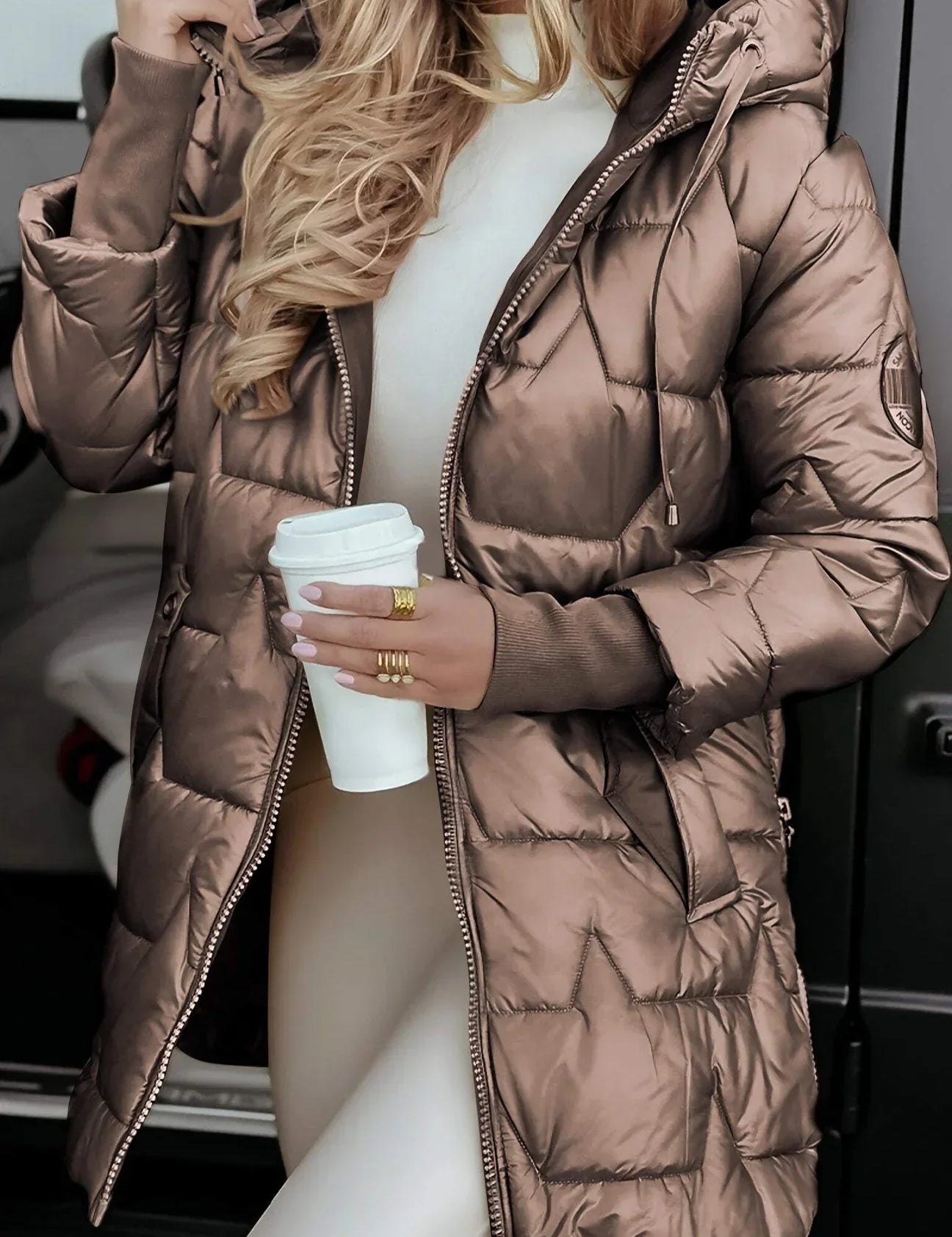 Nolwen - Stylový Zimní Kabát S Kapucí A Výplní